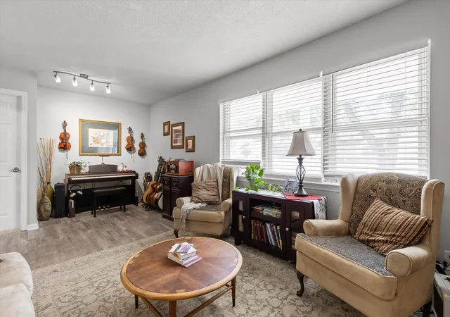 Photo 4 of Single family home for sale at 4005 Creekwood Ter Ln, Chattanooga, TN 37421 | MLS# 3611155 | Listing updated on 2026-10-20