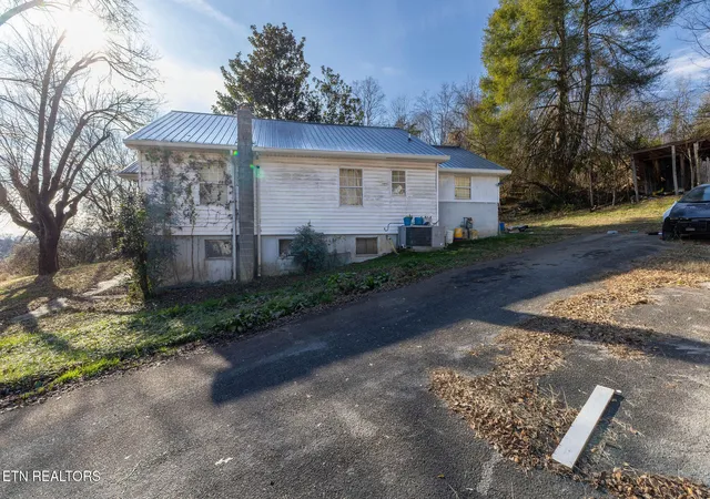 Photo 3 of Single family home for sale at 0 West Hwy 11, Lenoir City, TN 37771 | MLS# 3611166 | Listing updated on 2026-10-03
