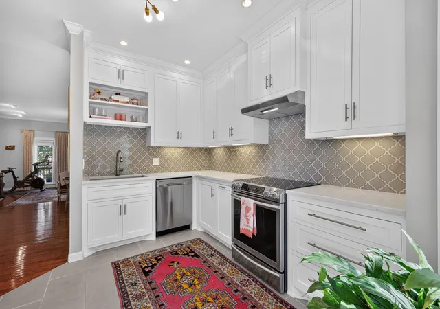 Photo 3 of Townhouse for sale at 135 Matthew Ln, Nashville, TN 37215 | MLS# 3613059 | Listing updated on 2026-10-07