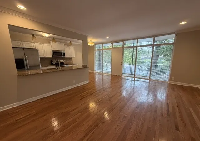 Photo 2 of Condo for sale at 3909 Whitland Ave #203, Nashville, TN 37205 | MLS# 3611242 | Listing updated on 2026-10-03