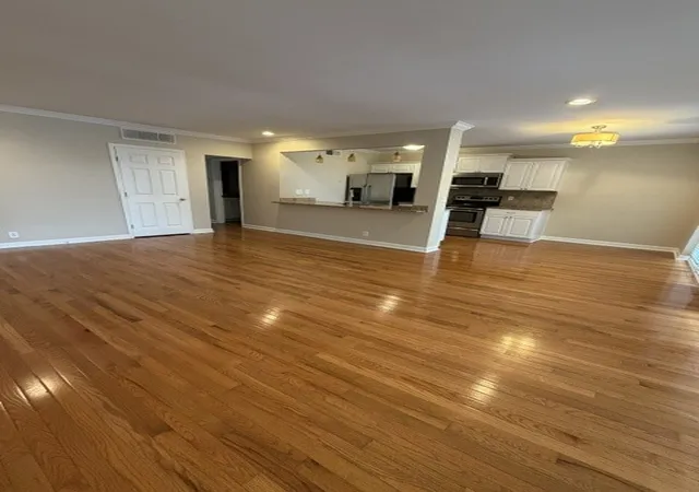 Photo 4 of Condo for sale at 3909 Whitland Ave #203, Nashville, TN 37205 | MLS# 3611242 | Listing updated on 2026-10-03