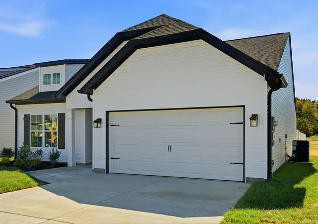 Photo 3 of Single family home for sale at 2022 Northwind Ct, Cedar Hill, TN 37032 | MLS# 3611241 | Listing updated on 2026-10-03