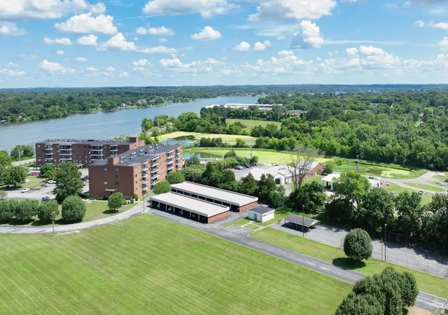 Photo 1 of Condo for sale at 200 Sanders Fry Rd #1210, Hendersonville, TN 37075 | MLS# 3611244 | Listing updated on 2026-10-03