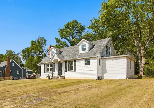 Photo 3 of Single family home for sale at 406 Adams Ave, Mount Pleasant, TN 38474 | MLS# 3611312 | Listing updated on 2026-10-04