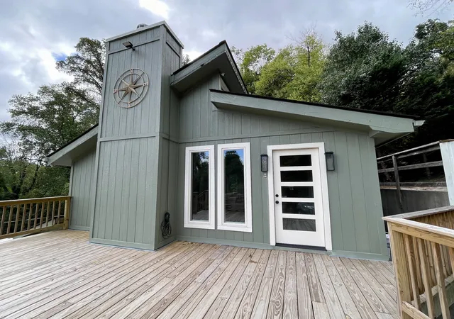 Single family home for sale at 713 Lower Cravens Ter, Chattanooga, TN 37409 | MLS# 3611303
