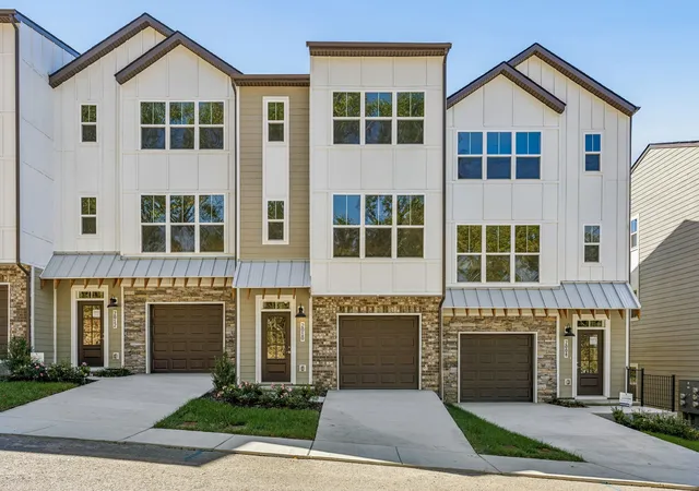 Photo 3 of Townhouse for sale at 2010 Sonya Ter, Nashville, TN 37209 | MLS# 3618756 | Listing updated on 2026-10-09