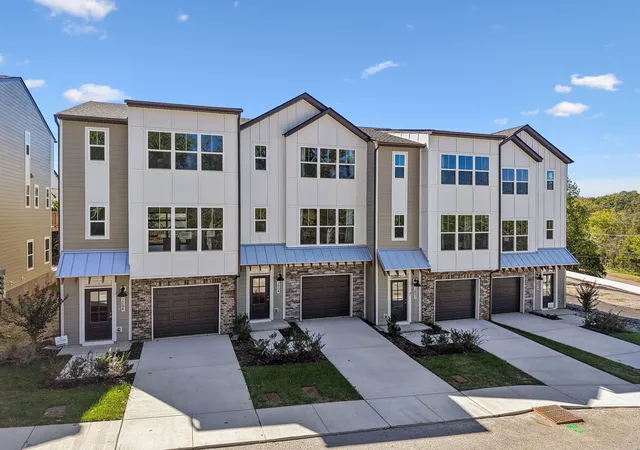 Photo 1 of Townhouse for sale at 2004 Sonya Ter, Nashville, TN 37209 | MLS# 3618764 | Listing updated on 2026-10-09
