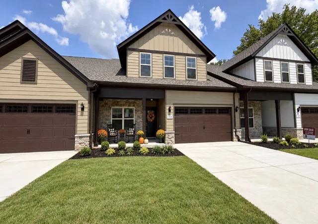 Townhouse for sale at 1438 Suzanne Dr, Murfreesboro, TN 37128 | MLS# 3611319