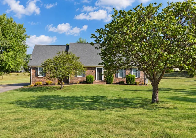 Single family home for sale at 115 Herman Harrison Dr, Hendersonville, TN 37075 | MLS# 3611387