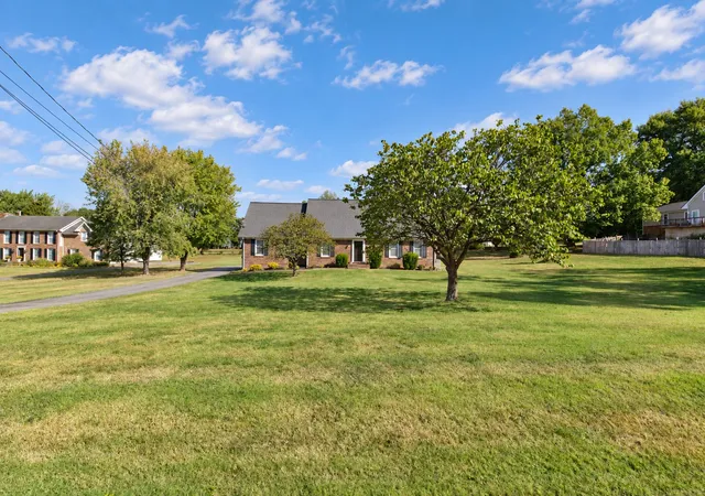 Photo 1 of Single family home for sale at 115 Herman Harrison Dr, Hendersonville, TN 37075 | MLS# 3611387 | Listing updated on 2026-10-08
