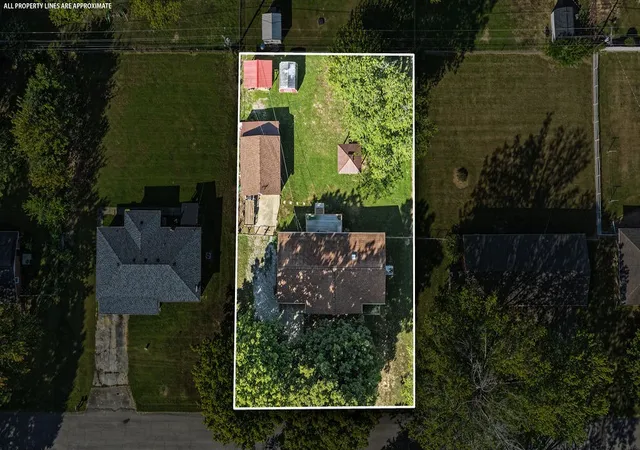Photo 2 of Single family home for sale at 65 Glendale Dr, Cadiz, KY 42211 | MLS# 3611364 | Listing updated on 2026-10-04