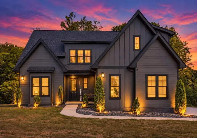 Photo 1 of Single family home for sale at 1897 New Lewisburg Hwy, Columbia, TN 38401 | MLS# 3612059 | Listing updated on 2026-10-06