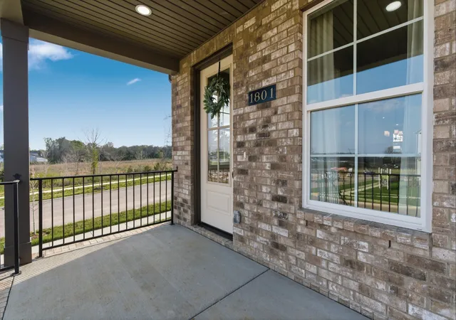 Photo 3 of Single family home for sale at 1805 Flatwaters St, Spring Hill, TN 37174 | MLS# 3611375 | Listing updated on 2026-10-04