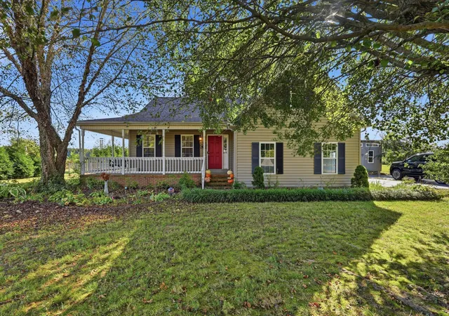 Single family home for sale at 501 Rock Rd, Morrison, TN 37357 | MLS# 3611412