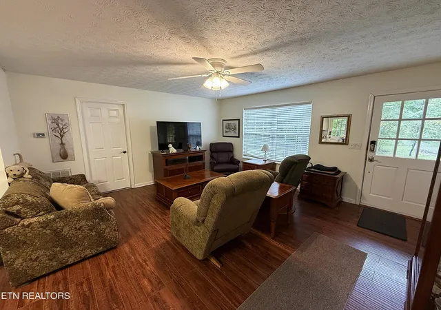 Photo 3 of Single family home for sale at 3412 Point Pleasant Rd, Newport, TN 37821 | MLS# 3611414 | Listing updated on 2026-10-04
