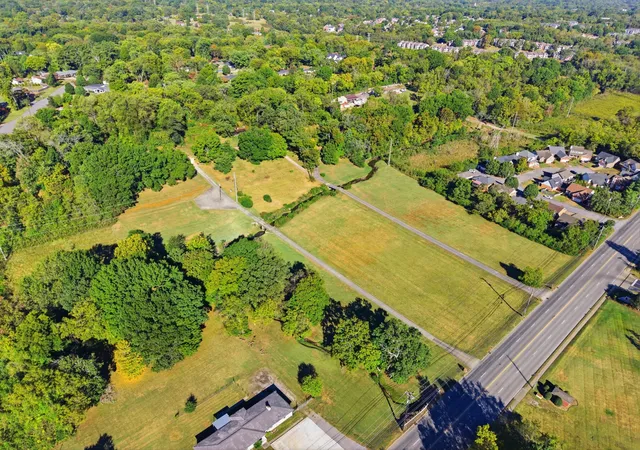 Photo 1 of Single family home for sale at 5415 Edmondson Pike, Nashville, TN 37211 | MLS# 3615347 | Listing updated on 2026-10-11