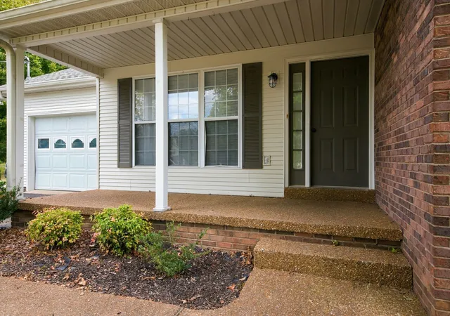 Photo 3 of Single family home for sale at 103 W Dell Rd, Dickson, TN 37055 | MLS# 3611802 | Listing updated on 2026-10-05