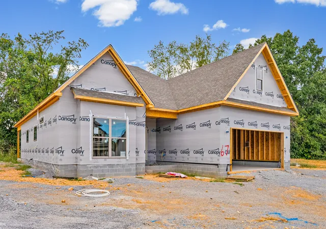 Photo 2 of Single family home for sale at 190 Sycamore Hl Ct, Clarksville, TN 37042 | MLS# 3612075 | Listing updated on 2026-10-07