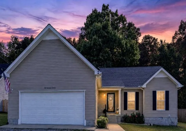 Photo 1 of Single family home for sale at 132 Lorien Cir, Shelbyville, TN 37160 | MLS# 3615411 | Listing updated on 2026-10-09