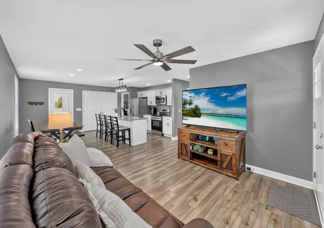 Photo 3 of Single family home for sale at 305 James Whitefield Rd, Bethpage, TN 37022 | MLS# 3612624 | Listing updated on 2026-10-09