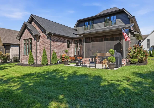 Photo 4 of Single family home for sale at 9488 Calder Cir, Ooltewah, TN 37363 | MLS# 3611492 | Listing updated on 2026-10-09