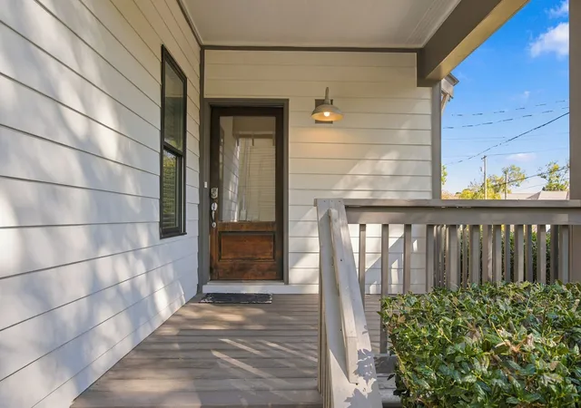 Photo 2 of Single family home for sale at 1205 Keller Ave, Nashville, TN 37216 | MLS# 3612282 | Listing updated on 2026-10-08