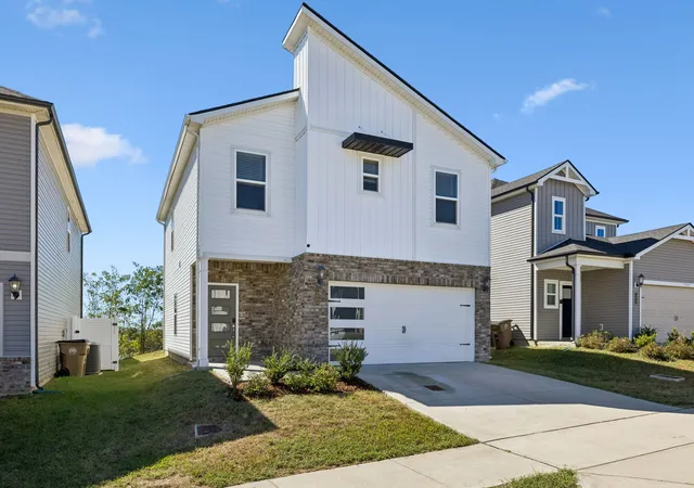 Single family home for sale at 4324 Skyridge Dr, Nashville, TN 37207 | MLS# 3611537