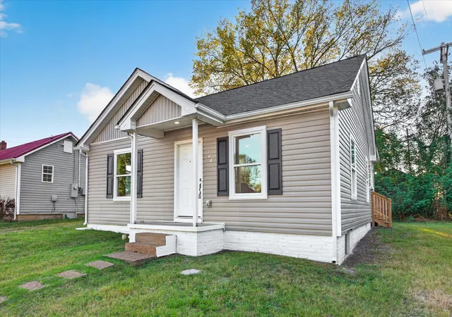 Photo 3 of Single family home for sale at 622 Elder St, Clarksville, TN 37040 | MLS# 3614507 | Listing updated on 2026-10-08
