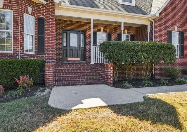 Photo 1 of Single family home for sale at 1007 Ashcroft Way, Mount Juliet, TN 37122 | MLS# 3611618 | Listing updated on 2026-10-05