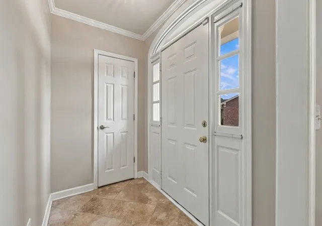 Photo 3 of Townhouse for sale at 8515 Sawyer Brown Rd, Nashville, TN 37221 | MLS# 3611972 | Listing updated on 2026-10-07