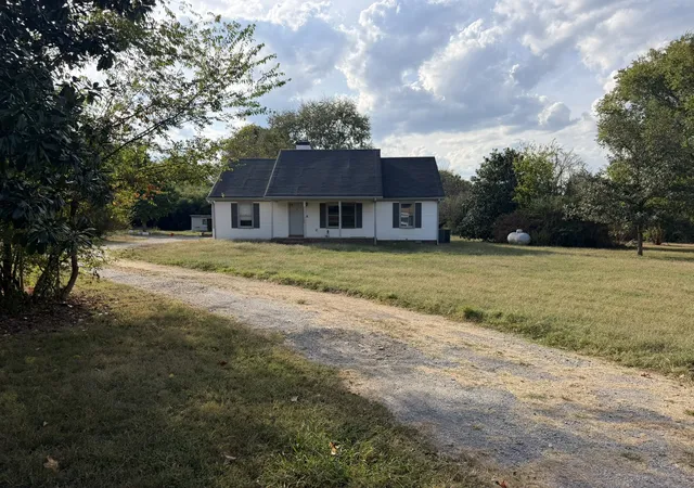 Photo 2 of Single family home for sale at 2100 Murray Kittrell Rd, Readyville, TN 37149 | MLS# 3611639 | Listing updated on 2026-10-05