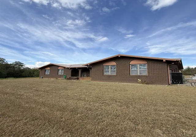 Photo 1 of Single family home for sale at 1745 Harrison Fry Rd, Mc Minnville, TN 37110 | MLS# 3611662 | Listing updated on 2026-10-05