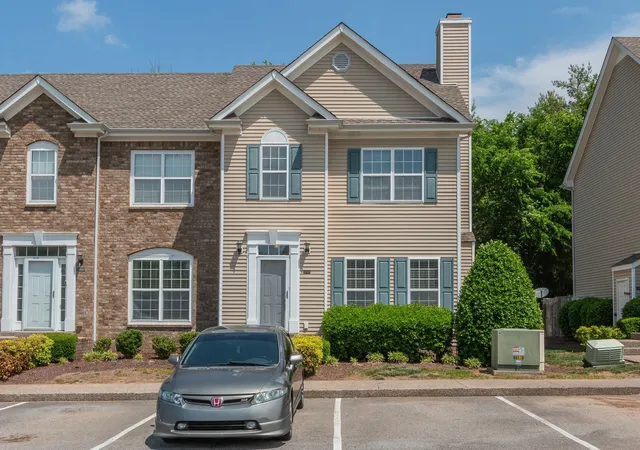 Photo 2 of Townhouse for sale at 3041 Newport Valley Cir, Thompsons Station, TN 37179 | MLS# 3611606 | Listing updated on 2026-10-05