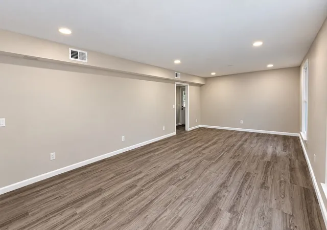Photo 2 of Multi family home for sale at 1009 Harpeth Valley Ct, Nashville, TN 37221 | MLS# 3611645 | Listing updated on 2026-10-05