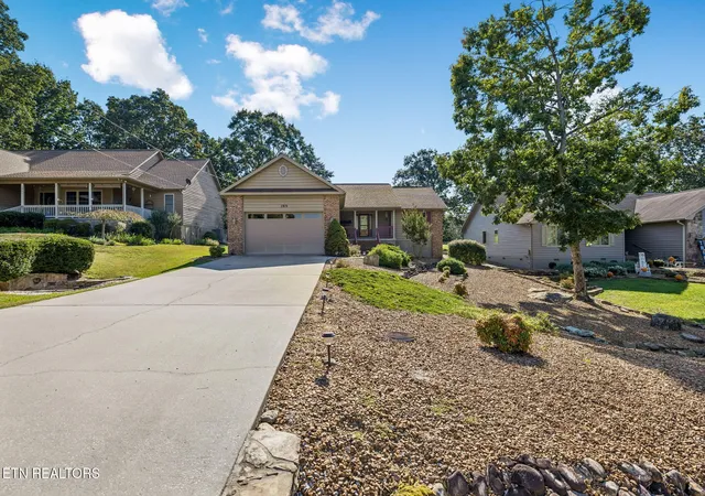 Photo 2 of Single family home for sale at 159 Greenwood Rd, Crossville, TN 38558 | MLS# 3611615 | Listing updated on 2026-10-05
