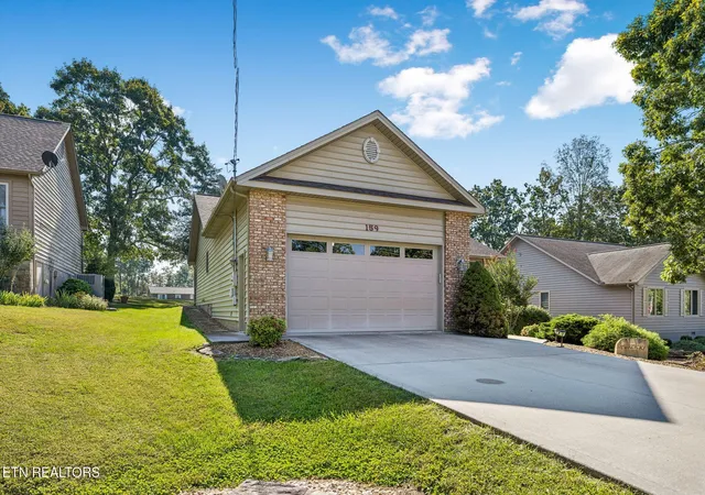 Photo 3 of Single family home for sale at 159 Greenwood Rd, Crossville, TN 38558 | MLS# 3611615 | Listing updated on 2026-10-05