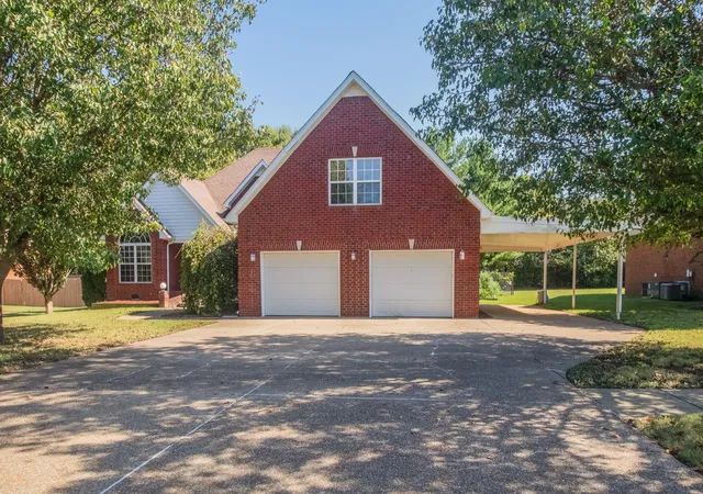 Photo 1 of Single family home for sale at 3231 Bilbrey Dr, Murfreesboro, TN 37128 | MLS# 3621280 | Listing updated on 2026-10-16