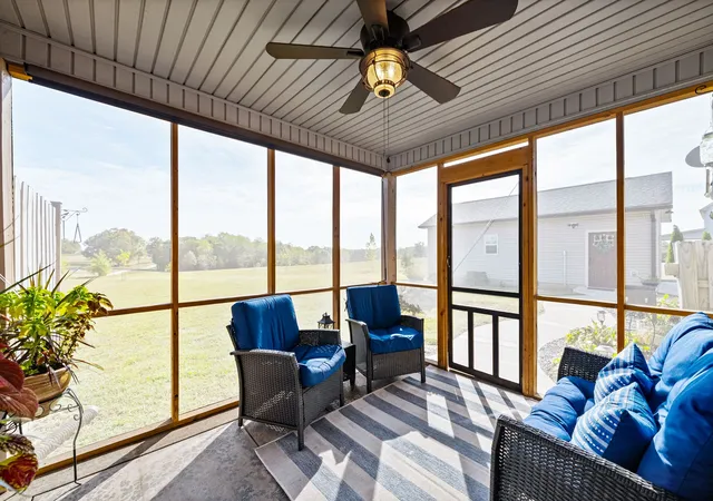 Photo 4 of Single family home for sale at 4025 Chapel Hl Rd, Clarksville, TN 37040 | MLS# 3619990 | Listing updated on 2026-10-14