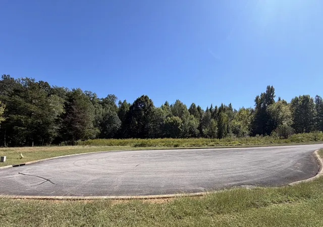 Photo 3 of Land for sale at 114 Meadow Ln, Harriman, TN 37748 | MLS# 3611977 | Listing updated on 2026-10-05