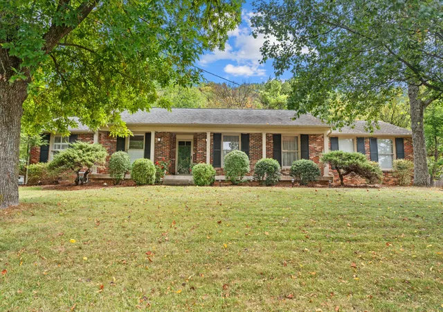 Single family home for sale at 930 Percy Warner Blvd, Nashville, TN 37205 | MLS# 3612279