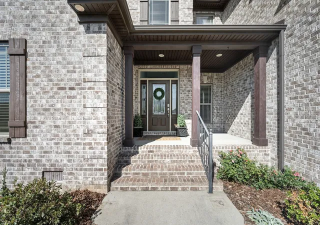 Photo 2 of Single family home for sale at 1729 N Side Dr, Murfreesboro, TN 37130 | MLS# 3615487 | Listing updated on 2026-10-09