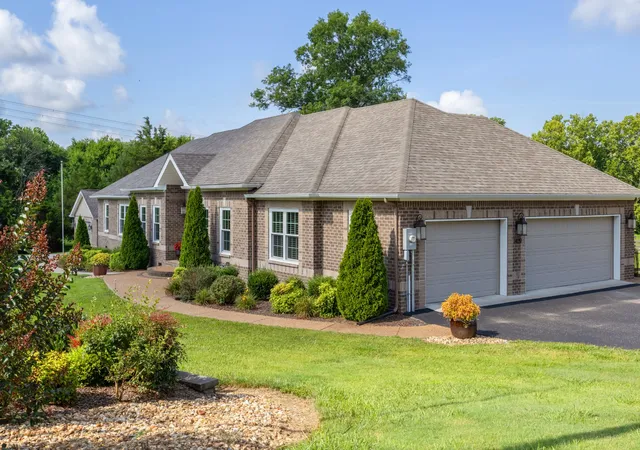 Photo 1 of Single family home for sale at 1439 Cliff Amos Rd, Spring Hill, TN 37174 | MLS# 3613007 | Listing updated on 2026-10-25