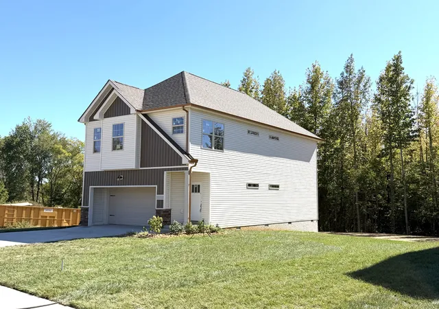 Photo 2 of Single family home for sale at 3500 Rabbit Run Trl, Clarksville, TN 37043 | MLS# 3615209 | Listing updated on 2026-10-08