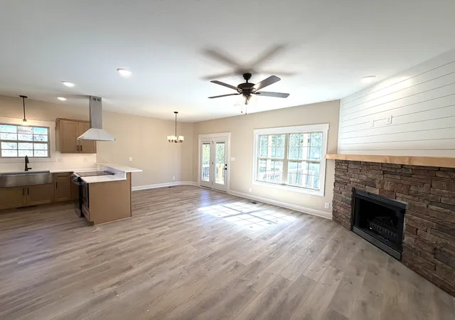 Photo 3 of Single family home for sale at 3500 Rabbit Run Trl, Clarksville, TN 37043 | MLS# 3615209 | Listing updated on 2026-10-08