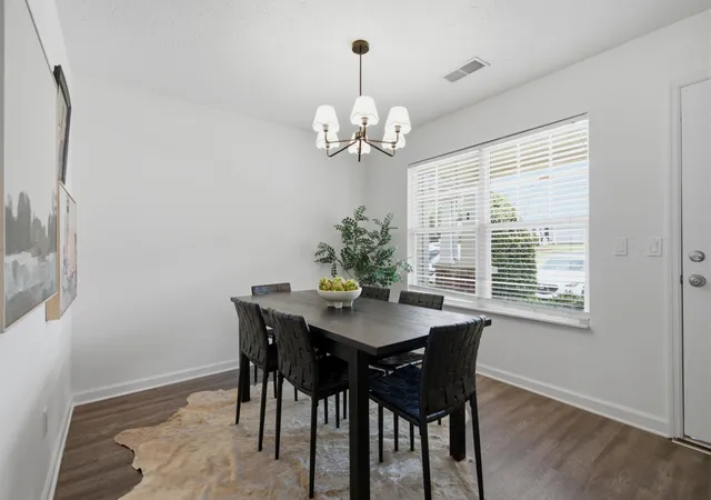 Photo 3 of Townhouse for sale at 3053 Harpeth Springs Dr, Nashville, TN 37221 | MLS# 3612167 | Listing updated on 2026-10-06