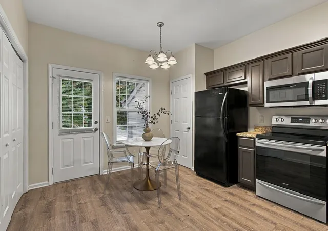 Photo 4 of Townhouse for sale at 609 Cashmere Dr, Thompson's Station, TN 37179 | MLS# 3611937 | Listing updated on 2026-10-05