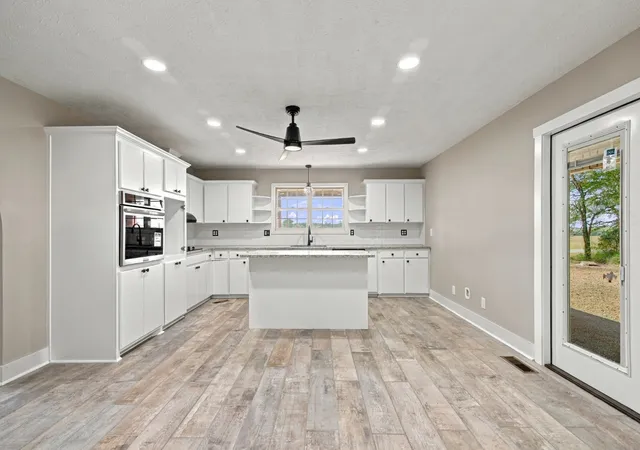 Photo 4 of Single family home for sale at 35 Tom Johnson Rd, Morrison, TN 37357 | MLS# 3611712 | Listing updated on 2026-10-05
