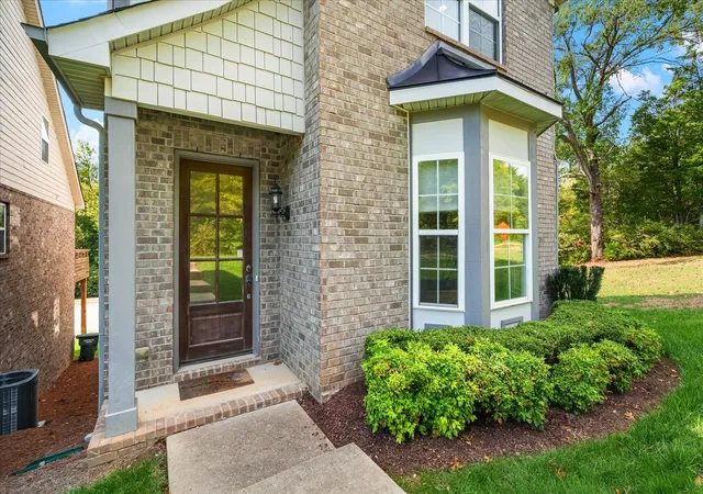 Photo 1 of Single family home for sale at 118 Cedar Pl Bnd, Nashville, TN 37221 | MLS# 3611715 | Listing updated on 2026-10-28