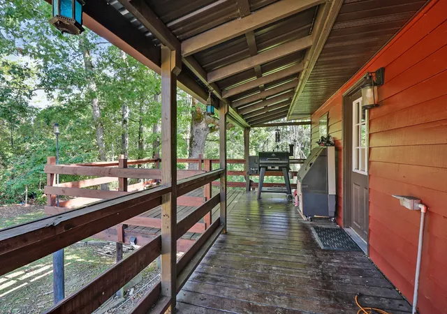 Photo 3 of Single family home for sale at 252 Old Homestead Hwy, Crossville, TN 38555 | MLS# 3611763 | Listing updated on 2026-10-05