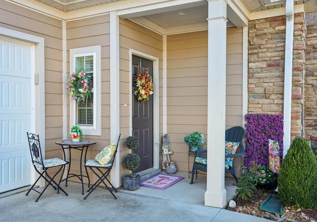 Photo 3 of Townhouse for sale at 2353 Stonecenter Ln, Murfreesboro, TN 37128 | MLS# 3615231 | Listing updated on 2026-10-09